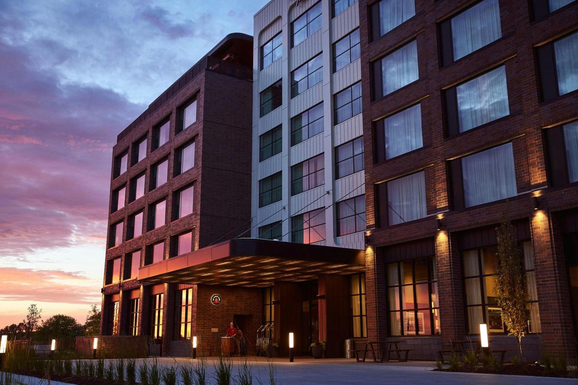 The Scarlet, Lincoln, A Tribute Portfolio Hotel Exterior photo